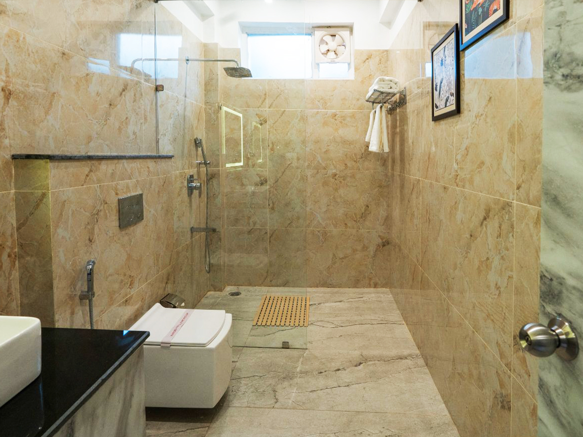 Luxurious Bathroom